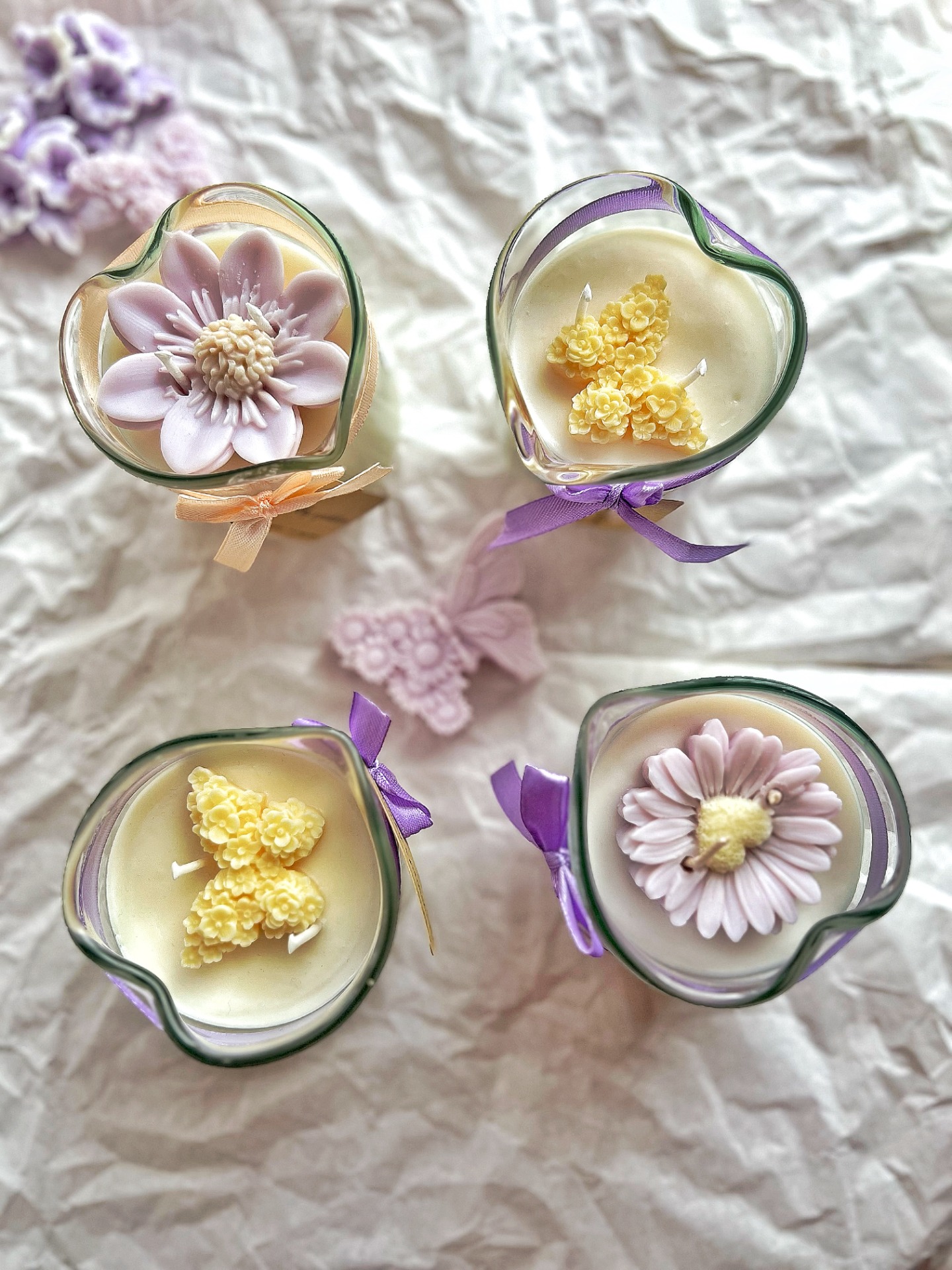 Přírodní svíčky ze sójového vosku.