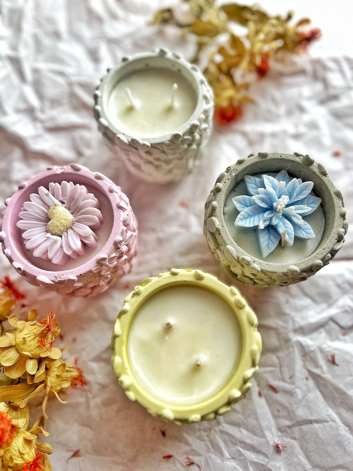 Přírodní svíčky ze sójového vosku.